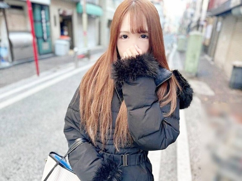 FC2-PPV-4633282 Aku memanggil seorang wanita cantik langsing yang bekerja di salon kecantikan di jalan dan langsung membawanya ke hotel ♡ Perutnya, ya
