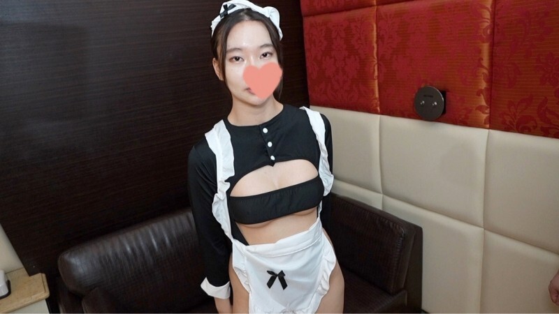 FC2-PPV-4625081 Seorang pembantu Jepang setengah tinggi, dengan payudara besar. Seorang wanita cantik berpenampilan keren dengan payudara besar mendap